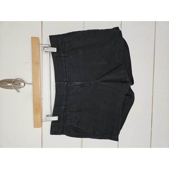 J Crew size 6 black cotton chino shorts - Picture 1 of 4